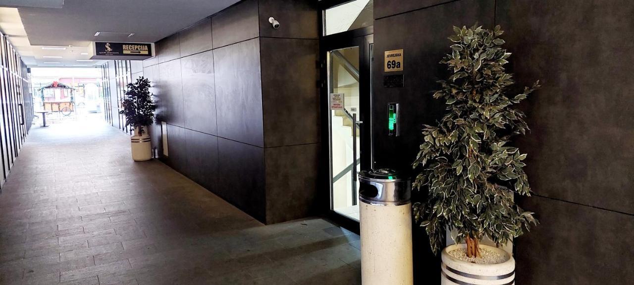 Extra Apartman City Centre Баня-Лука Екстер'єр фото
