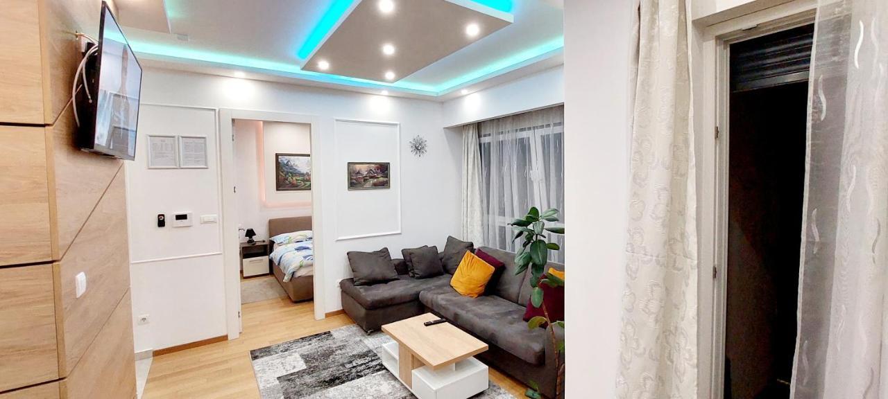 Extra Apartman City Centre Баня-Лука Екстер'єр фото